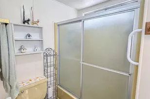 Hobbs, Sacramento, CA 95842 - Photo 21