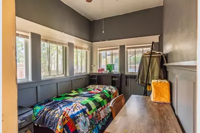 902 W 20th Street, Merced, CA 95340 - Photo 13