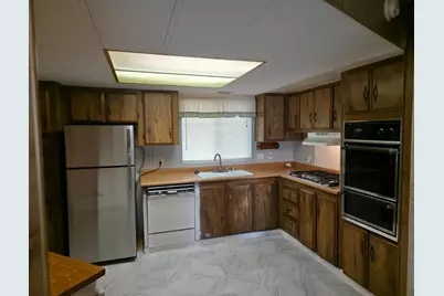 Magnolia, Sacramento, CA 95828 - Photo 17