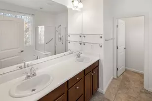 3451 Rainhill Loop, Roseville, CA 95747 - Photo 17