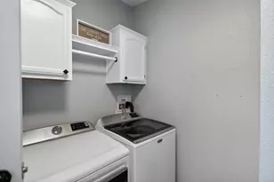 Village Circle, Sacramento, CA 95838 - Photo 13