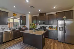 12868 Spotted Wren Cir, Rancho Cordova, CA 95742 - Photo 5