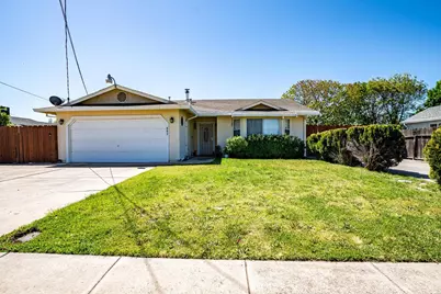 802 W Center Street, Manteca, CA 95337 - Photo 3