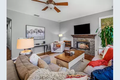 4035 Meadow Wood Drive, El Dorado Hills, CA 95762 - Photo 39