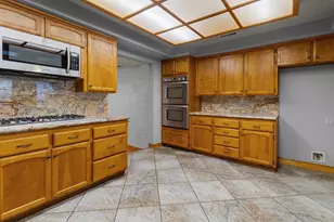 6137 Wasson Ln, Sacramento, CA 95841 - Photo 11