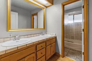 6137 Wasson Ln, Sacramento, CA 95841 - Photo 17