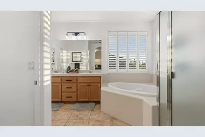 208 La Loma Court, Roseville, CA 95678 - Photo 35