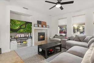 208 La Loma Ct, Roseville, CA 95678 - Photo 17