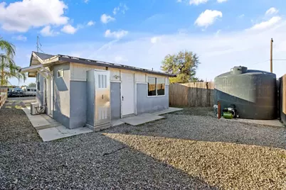 9893 Vista Avenue, Hanford, CA 93230 - Photo 21