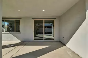 7513 Blue Bell Cir, Sacramento, CA 95829 - Photo 41