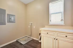 1084 Navigator Dr, Lathrop, CA 95330 - Photo 21