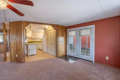 Jackson Avenue #207, Escalon, CA 95320 - Photo 9