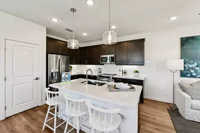 8647 Starburst Way, Sacramento, CA 95823 - Photo 9