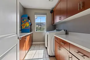 9423 Vintner Cir, Patterson, CA 95363 - Photo 11