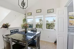 9028 Burr St, Oakland, CA 94605 - Photo 13