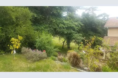 9028 Burr Street, Oakland, CA 94605 - Photo 41