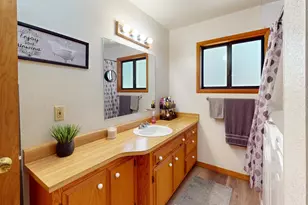 8945 Holmes Way, Brownsville, CA 95919 - Photo 39