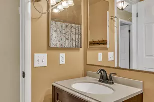 8069 Cornerstone Way, Citrus Heights, CA 95621 - Photo 15