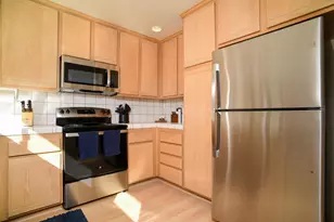 151 Hartnell Pl, Sacramento, CA 95825 - Photo 3