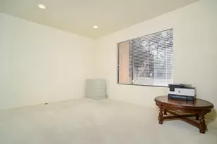 151 Hartnell Pl, Sacramento, CA 95825 - Photo 27