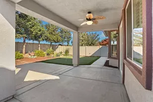 1995 Shady Oak St, Manteca, CA 95336 - Photo 31