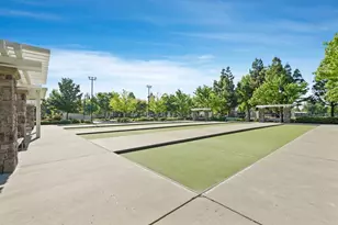 1995 Shady Oak St, Manteca, CA 95336 - Photo 47