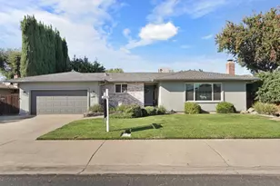 309 Vineyard Dr, Lodi, CA 95240 - Photo 1