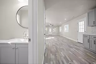 2052 E 4th St, Stockton, CA 95206 - Photo 23