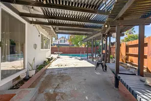 8419 Macduff Ct, Stockton, CA 95209 - Photo 33