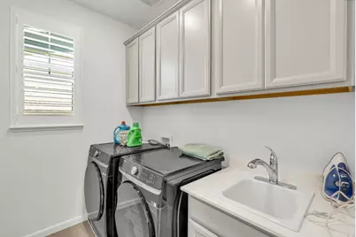 8388 Canary Pine Way, Elk Grove, CA 95757 - Photo 45