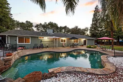 8202 Holly Drive, Citrus Heights, CA 95610 - Photo 17