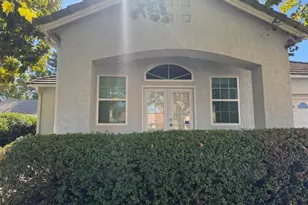 3516 Grimshaw Way, Elk Grove, CA 95758 - Photo 3