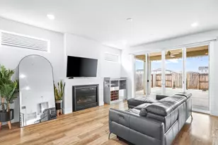 4231 Privas Wy, Rancho Cordova, CA 95742 - Photo 9