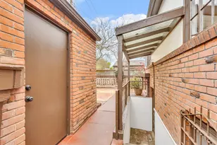 1701 9th Ave, Sacramento, CA 95818 - Photo 39