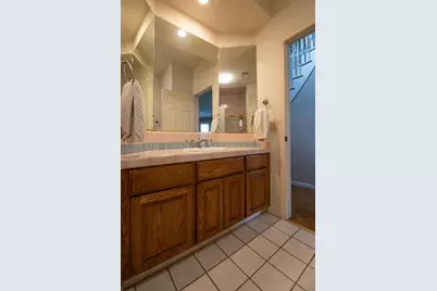 2705 Lake Front Court, Modesto, CA 95355 - Photo 23