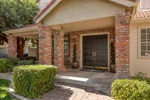 2705 Lake Front Ct, Modesto, CA 95355 - Photo 3