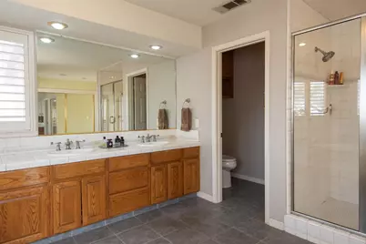 2705 Lake Front Court, Modesto, CA 95355 - Photo 35