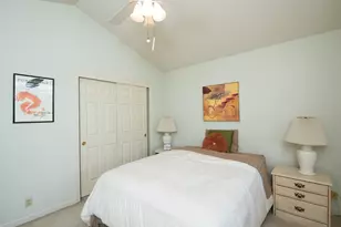 2705 Lake Front Ct, Modesto, CA 95355 - Photo 41