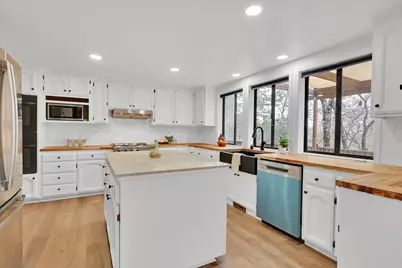 12126 Waxwing Court, Penn Valley, CA 95946 - Photo 5