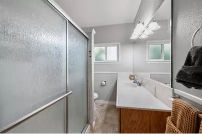 725 W Park, Stockton, CA 95203 - Photo 11