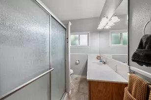 725 W Park, Stockton, CA 95203 - Photo 11