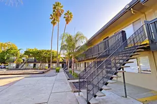 150 Gateway Ct, Stockton, CA 95207 - Photo 3