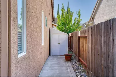 1833 Rail Street, Manteca, CA 95337 - Photo 35