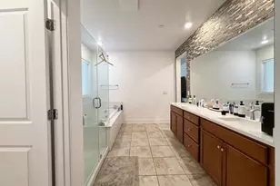 2878 Irish Mdw Wy, Lathrop, CA 95330 - Photo 7