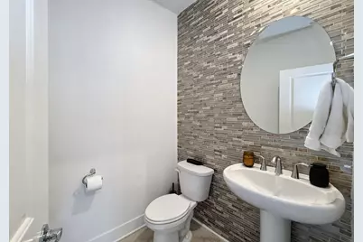 2878 Irish Meadow Way, Lathrop, CA 95330 - Photo 5