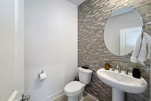 2878 Irish Mdw Wy, Lathrop, CA 95330 - Photo 5