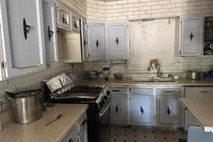 1105 E 7th St, Stockton, CA 95206 - Photo 3