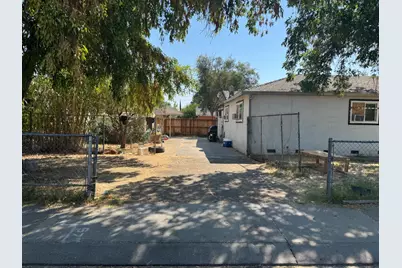 1105 E 7th Street, Stockton, CA 95206 - Photo 9