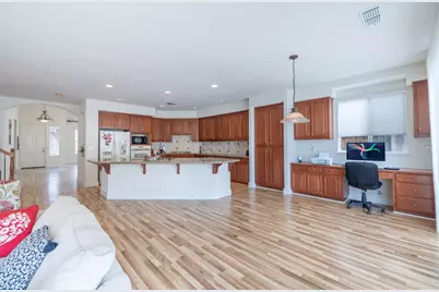 10050 Cameron Pines Way, Sacramento, CA 95829 - Photo 15