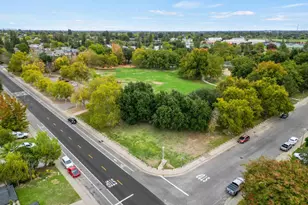 4745 Oakhollow Dr, Sacramento, CA 95842 - Photo 11